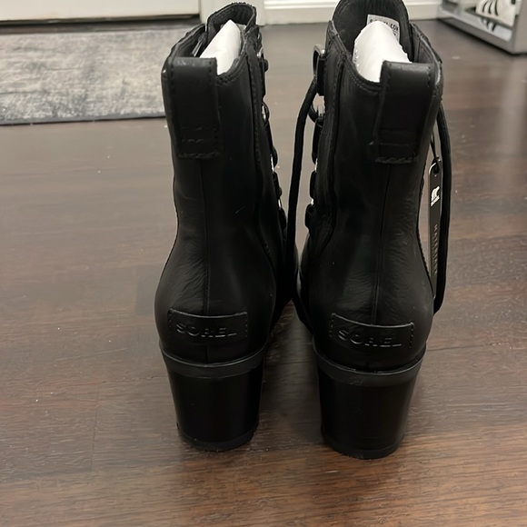*NWT* Sorel “Cate” Lace Bootie - Picture 5 of 8